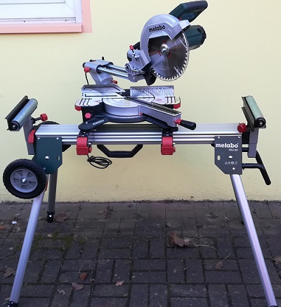 Kapp- u. Gehrungssäge mit Zugfunktion