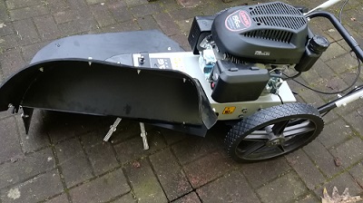 Wildkrautbürste