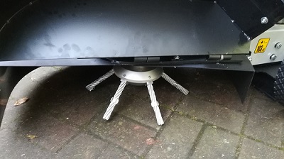 Wildkrautbürste
